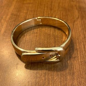 Gold bangle buckle bracelet